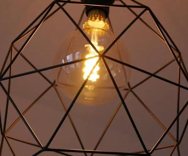 Zentrales Dachgeschoss-apartment *