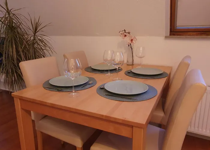 Zentrales Dachgeschoss-apartment Appartement